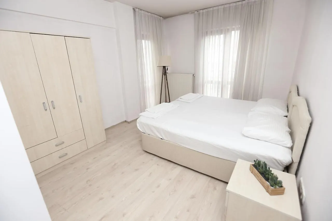Midtown Suit Flat