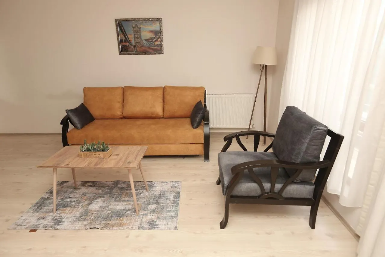 Midtown Suit Flat 0*, Ankara